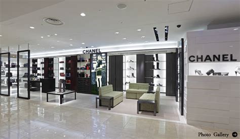 CHANEL (シャネル) 三越名古屋栄店 .